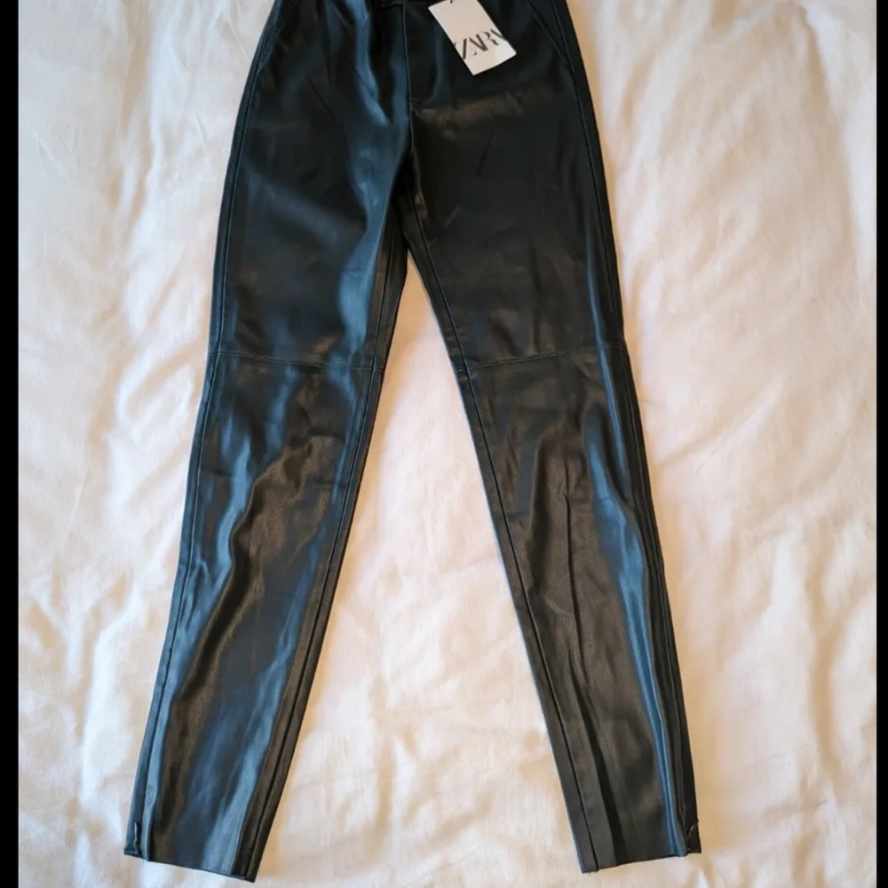 Zara High Waisted faux leather pants XS NEW